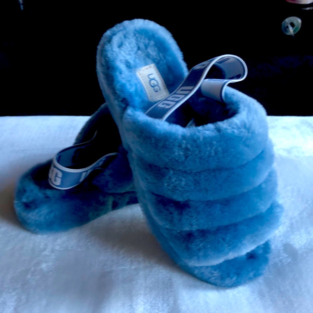 UGG FLUFF YEAH ‘21 Slate Blue *NWOT* 🔥